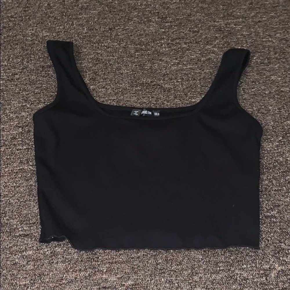 🖤 black tank top🖤